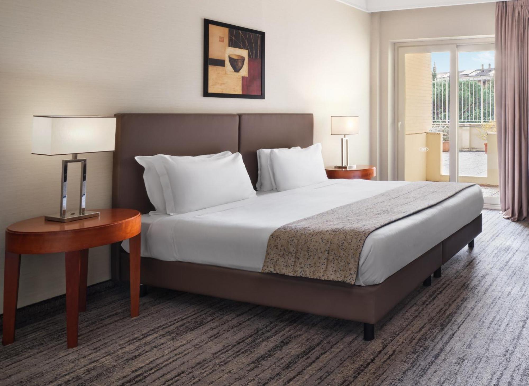圣彼得堡皇冠假日酒店（Crowne Plaza St.Peter's By Ihg Hotel）4*